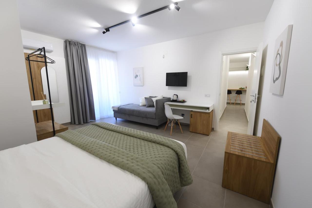 Blu In Blu Comfort Rooms Terrasini Exterior photo
